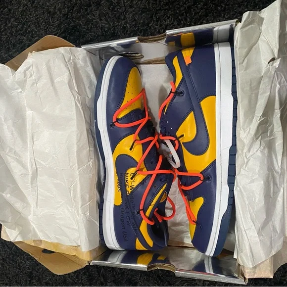 OffWhite dunk low university